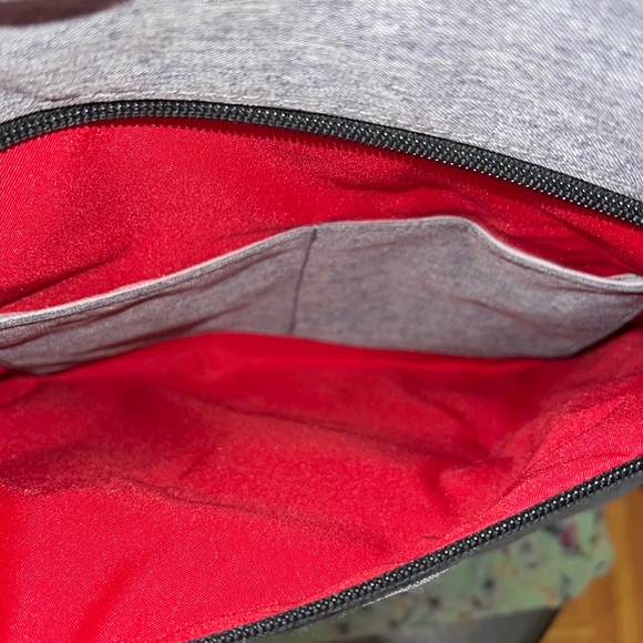 Skip Hop Diaper BackPack - Picture 3 of 7